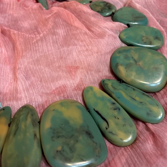 Runway village designer double sided swirl green yellow resin necklace. - Picture 2 of 4